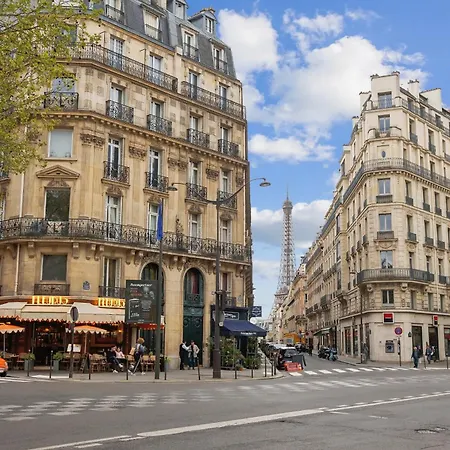 Champs-elysees & Trocadero - Cityapartmentstay * Parigi